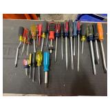 Screwdrivers with Mixed Tips