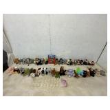 45 Plush Toys and Wooden Christmas Decor