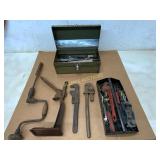 Hand Tools with Metal Toolbox