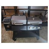 Pit Boss KC Combo Pellet Smoker and Propane Griddl