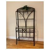 Metal Bakerï¿½s Rack
