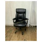 Black Faux Leather Office Chair on Casters