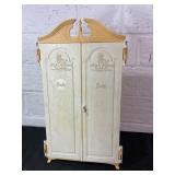 Vintage Suzy Goose Barbie Wardrobe Closet