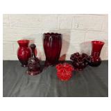 Sixï¿½ Red Glass Vessels