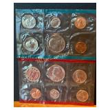 1972 U.S. Mint Coin Set in Original Packaging