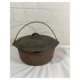 Vintage Wagner Cast Iron Dutch Oven