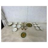 22-Piece Ceramic Dinnerware Set