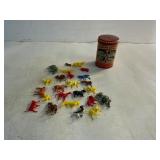 Barnum’s Animals Tin with Plastic Figures