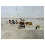 Decorative Collectibles and Figurines