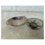 &nbsp;Wire Basket and Metal Curved Dish