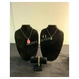 Jewelry : Necklaces, Earrings, and Bracelet