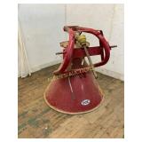 Red Metal Agitator or Spreader Machine