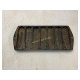 Cast Iron Cornbread Mold with Six Cavities