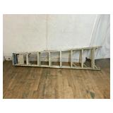 Aluminum Extension Ladder with Safety Labels