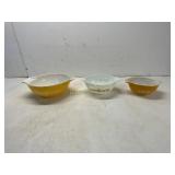 Pyrex Friendship Cinderella Mixing Bowls