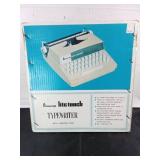 Pennyï¿½s Lite Touch Portable Typewriter