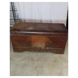 Lane Cedar Chest with Veneer Finish