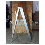 Aluminum 5-Foot Step Ladder
