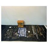 Jewelry With Wooden Organizer