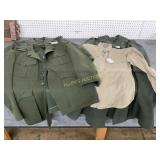 5 USMC Uniforms Dress Coats and Shirt