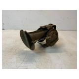 Dual Horn Signal Device with Bracket