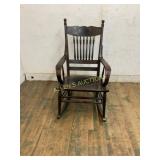 Wooden Rocking Chair with Spindle Backrest