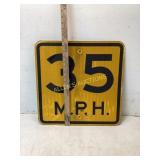 Retroreflective 35 MPH Speed Limit Sign