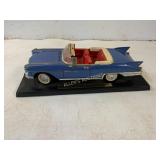 Die-Cast Cadillac Eldorado Biarritz Model