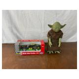 Revell Mello Yello Pontiac Model Car & Yoda Figuri
