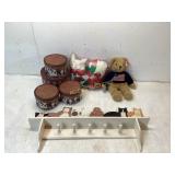 Home Decor Items with Cat and Teddy Bear Themes