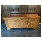 Lane Cedar Hope Chest with Lift-Top Interior