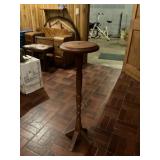 Wooden Pedestal Table with Round Top