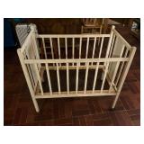 Wooden Baby Crib with Casters