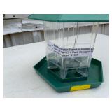 Green Hexagon Hanging Bird Feeder