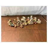 17 Maryï¿½s Moo Moos Figurines