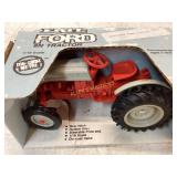 Ertl Ford 8N 1/16 Scale Die-Cast Tractor