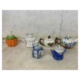 6 Decorative Ceramic Teapots