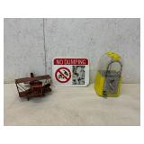 Decorative Items andï¿½ Gumball Machine