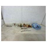 Decorative Items and Glassware