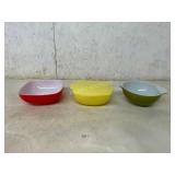 3 Pyrex Mixing and Serving Dishes