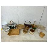 14 Wicker and Decorative Baskets