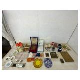 Collectibles and Decorative Items Lot