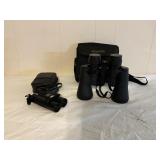 Simmons 10ï¿½50 WA Binoculars with Carry Cases