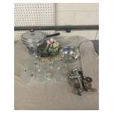 Kitchenware and Decorative Items