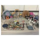 Tableware, Baskets, and Decorative Items