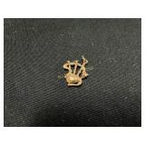 10 kt Gold Nautical Anchor Pendant