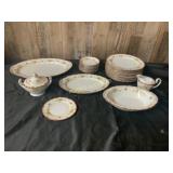 Harmony House 28-Piece China Set with Floral Patte