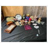 Decorative Items and Figurines Collection