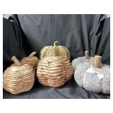 6 Home accent decorative pumpkins