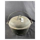 Cast Iron Dutch Oven - Unmarked